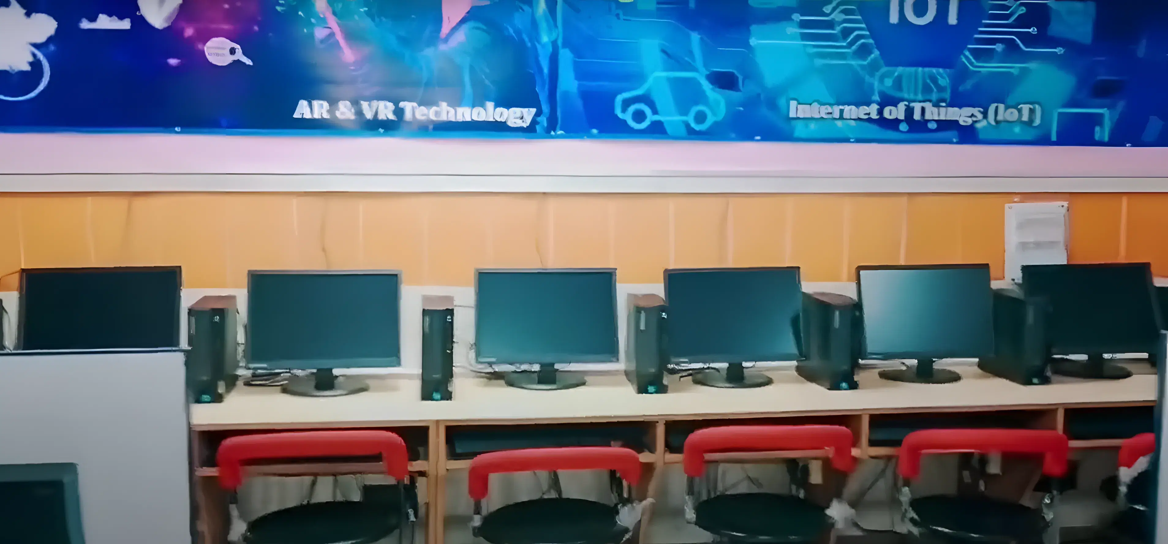 HIMT Group of Institutions Greater Noida Academic Infrastructure photo 6